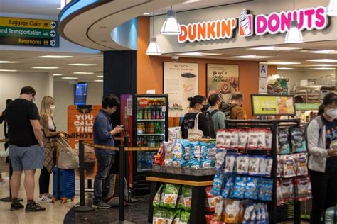 restaurants in terminal 4.